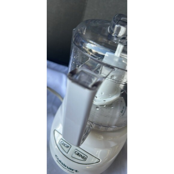 Cuisinart DLC-2A Mini-Prep Plus 24oz Food Processor - White - Picture 5 of 5